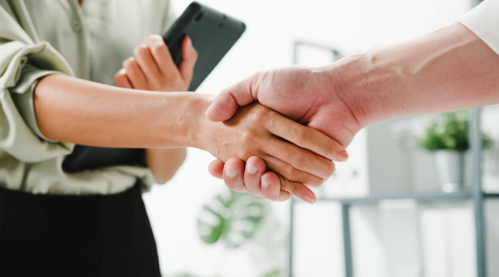 Poignée de main professionnelle